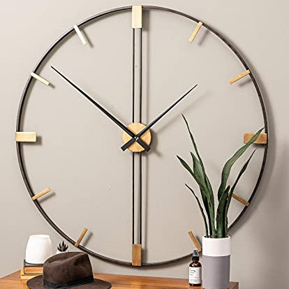 Modern Circular Metal Wall Clock