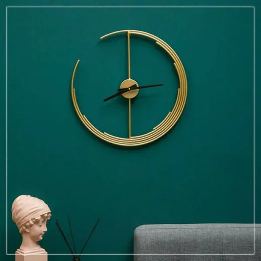 Modern Circular Metal Wall Clock For Home Decor