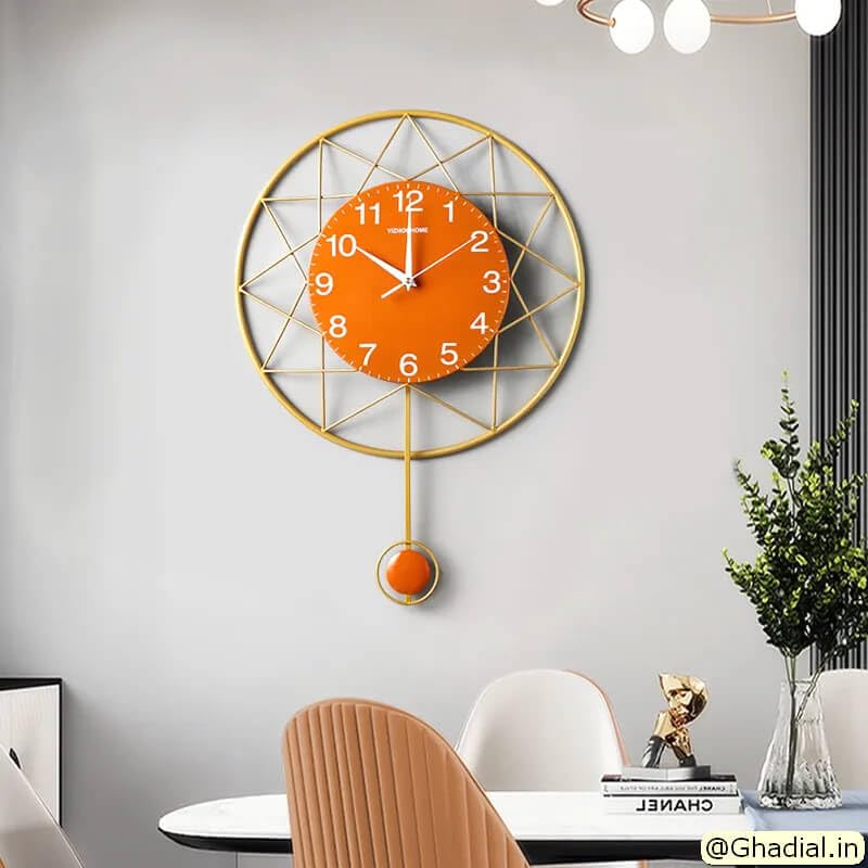 Modern Circular Metal Wall Clock