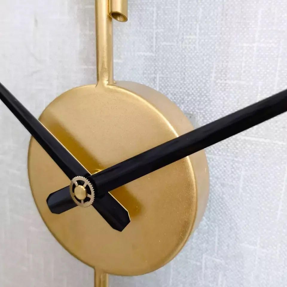 Modern Circular Metal Wall Clock