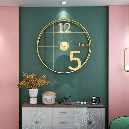 Alphabetic Metal Round Wall Clock (Gold)