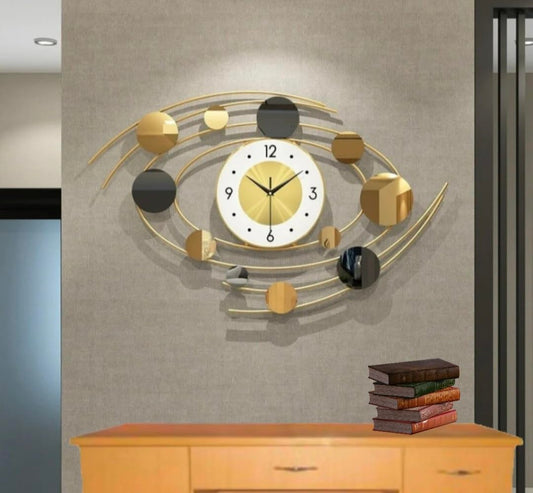 Modern  Metal Wall Clock