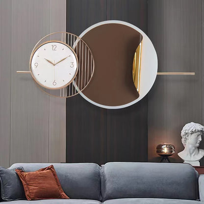 Classic Circle wall clock